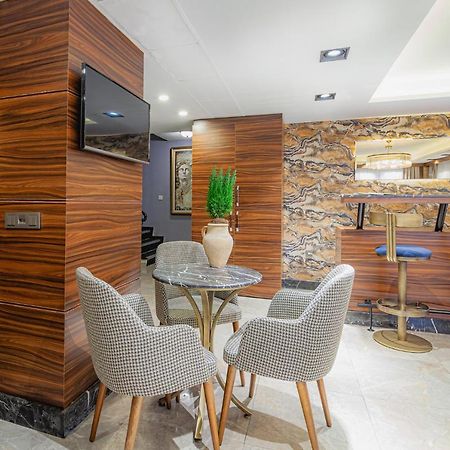 La Palace Suites Sisli Estambul Exterior foto